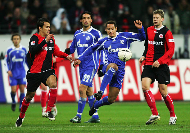 熬过残酷的 熬过残酷的